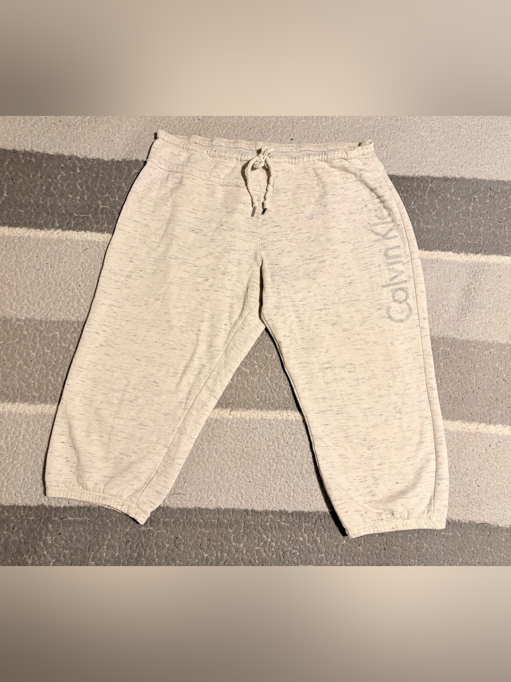 Calvin Klein Woman’s XL Cream Heather Elastic Waist Joggers W/ Ankle Cuffs